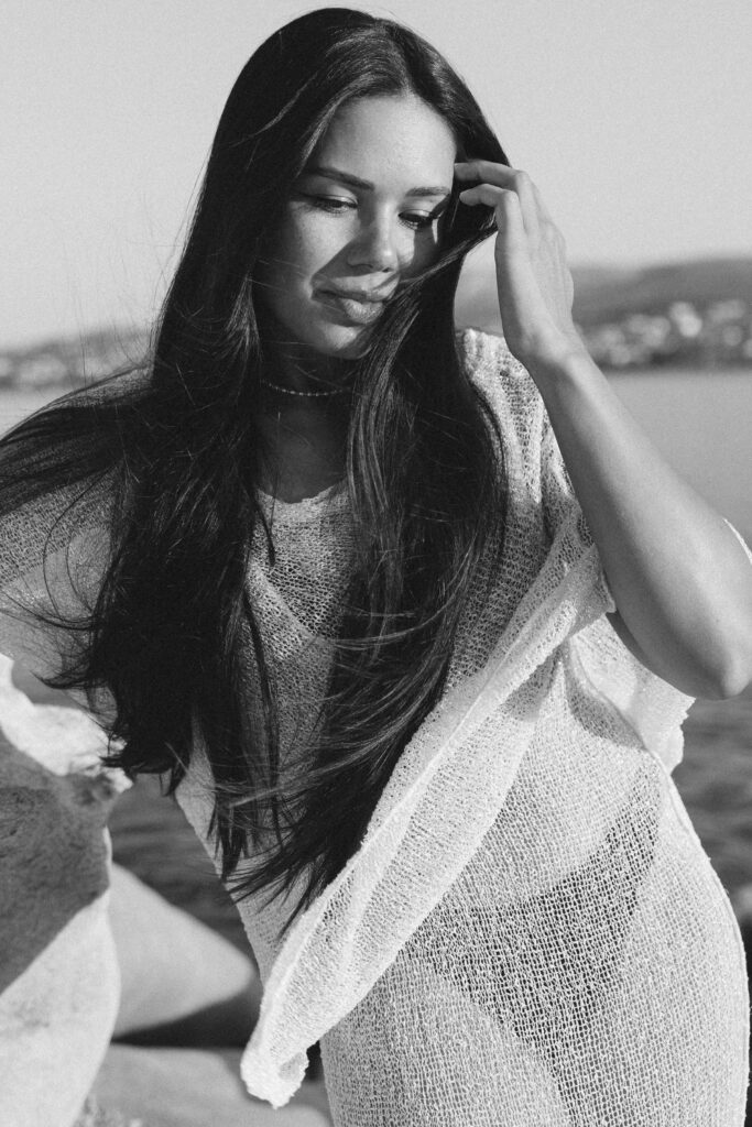 Greece photographer Silia Eleftheriadou beach photoshoot