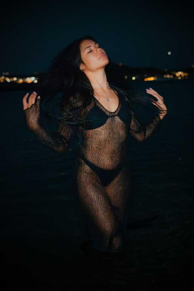 Greece photographer Silia Eleftheriadou beach photoshoot
